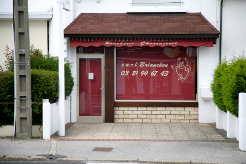 vitrine-BARGEME-min_france_frankreich_commerce_frankrijk_francia_delicatessen_butchery_charcuterie-424328